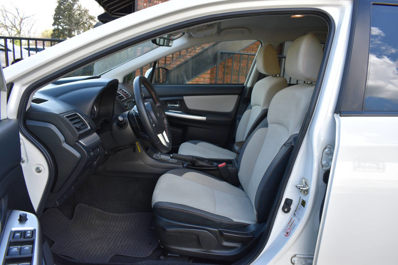 Used 2017 Subaru Crosstrek 2.0i Premium w/ 17" Wheel Sport Package image 7