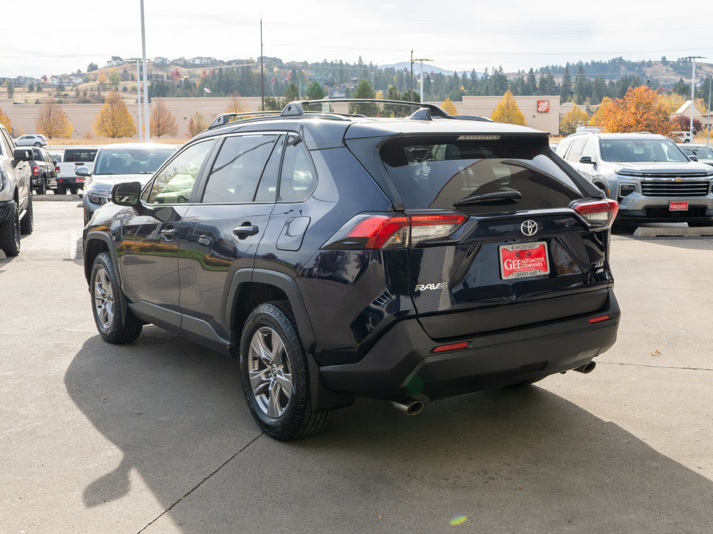 Used 2023 Toyota RAV4 XLE w/ Convenience Package AWD/4WD image 5