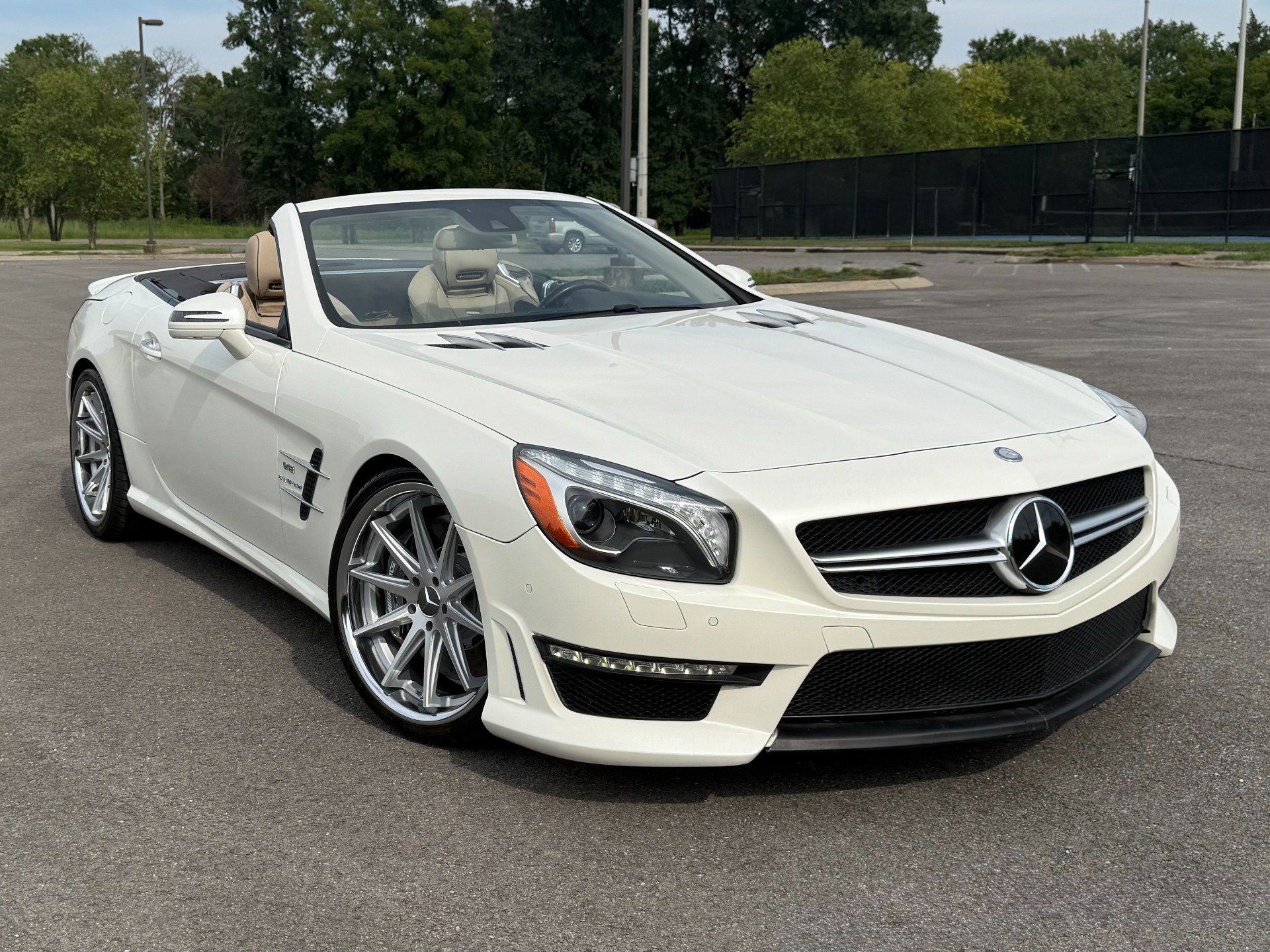 Used 2013 Mercedes-Benz SL 63 AMG video 1