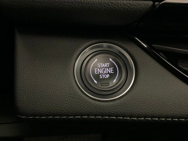 Used 2025 Buick Enclave Avenir w/ Super Cruise Package image 16