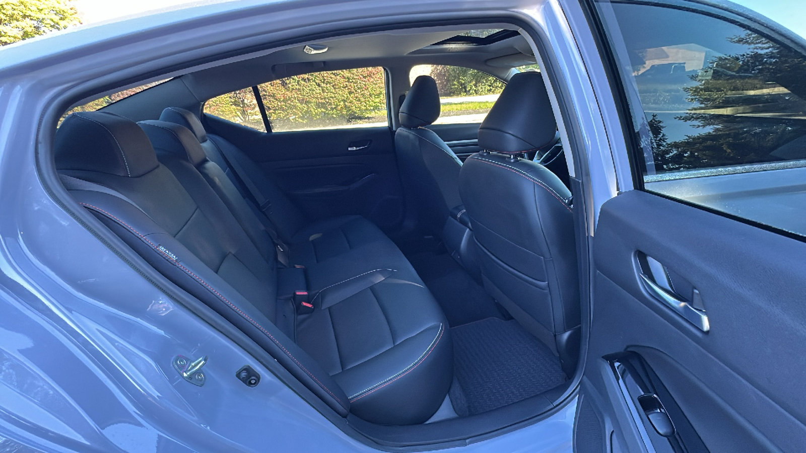 Certified 2023 Nissan Altima 2.5 SR w/ SR Premium Package AWD/4WD image 25
