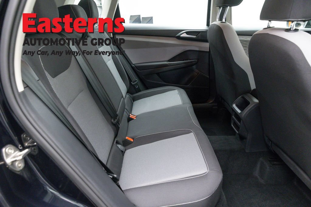 Used 2022 Volkswagen Taos S AWD/4WD image 21