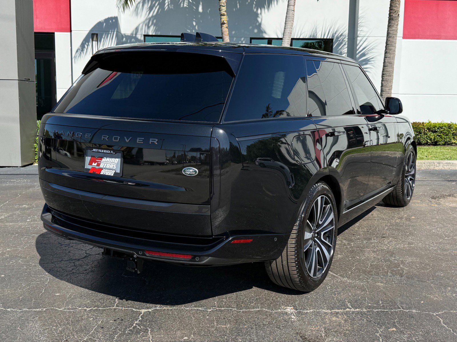 Used 2023 Land Rover Range Rover SE AWD/4WD image 16