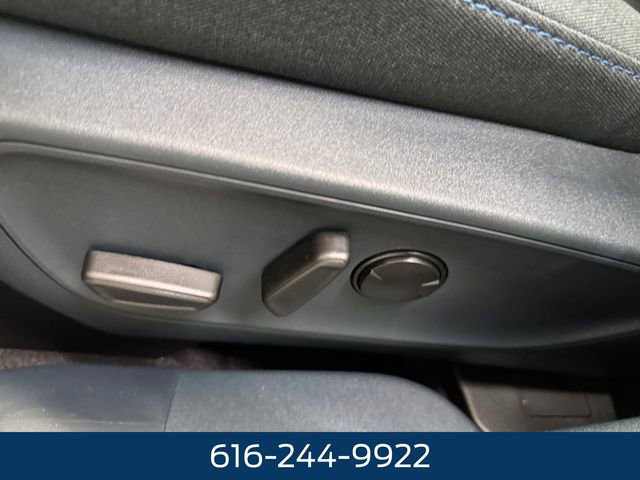 New 2025 Ford Maverick XLT w/ XLT Luxury Package image 23