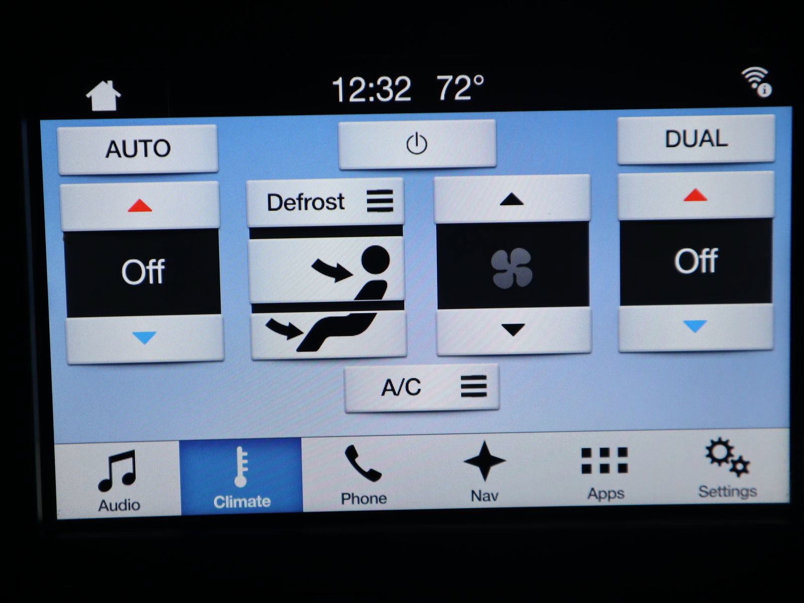 Used 2018 Ford F150 Lariat AWD/4WD image 39