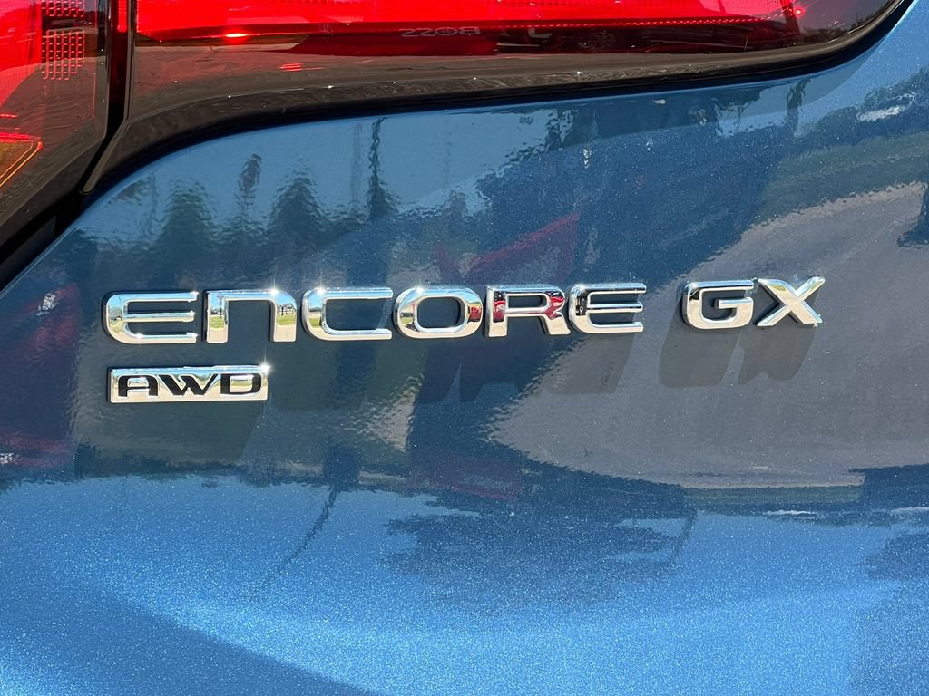Used 2024 Buick Encore GX Preferred w/ Comfort Package AWD/4WD image 8