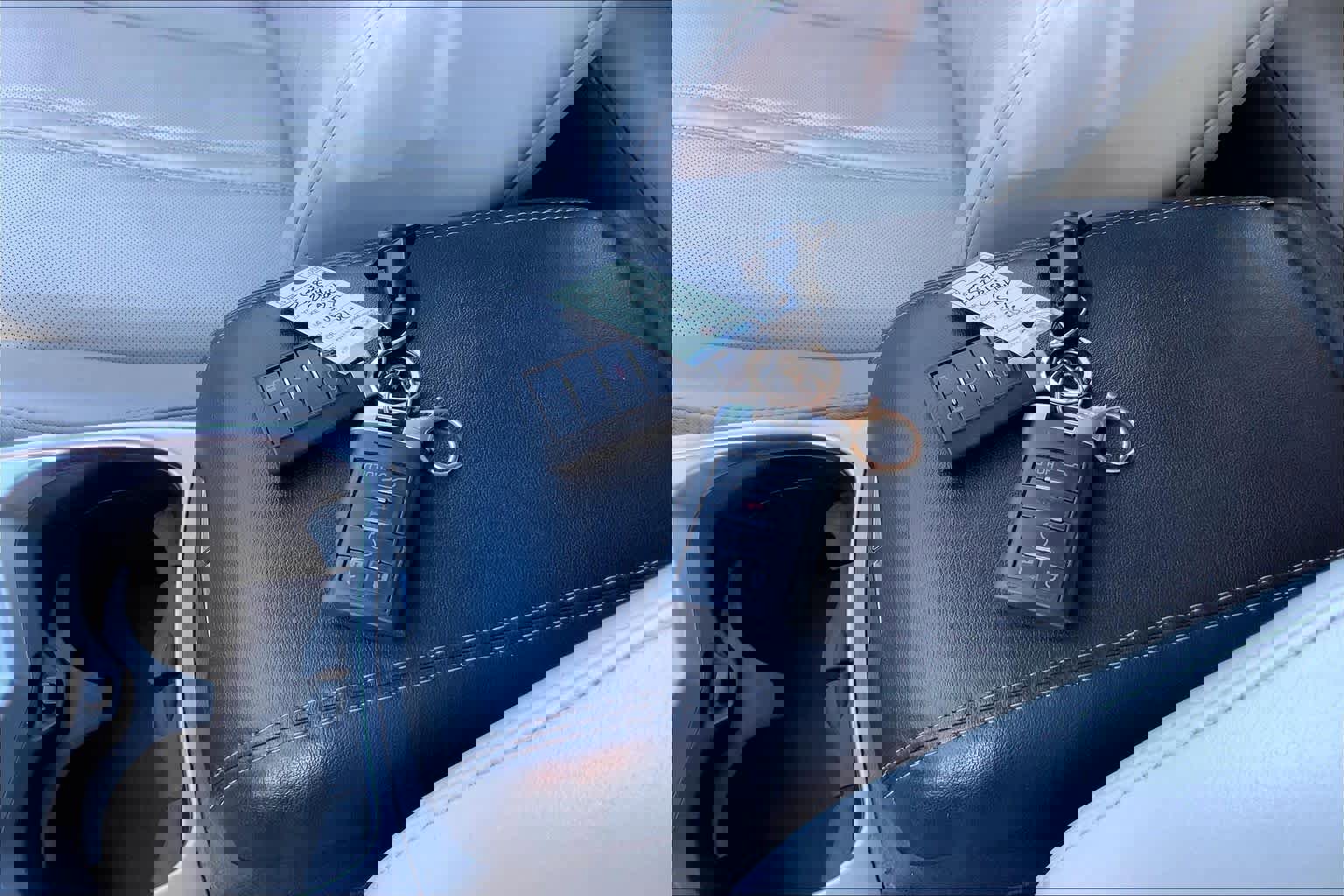 Used 2014 Cadillac SRX Luxury w/ Driver Awareness Package image 14