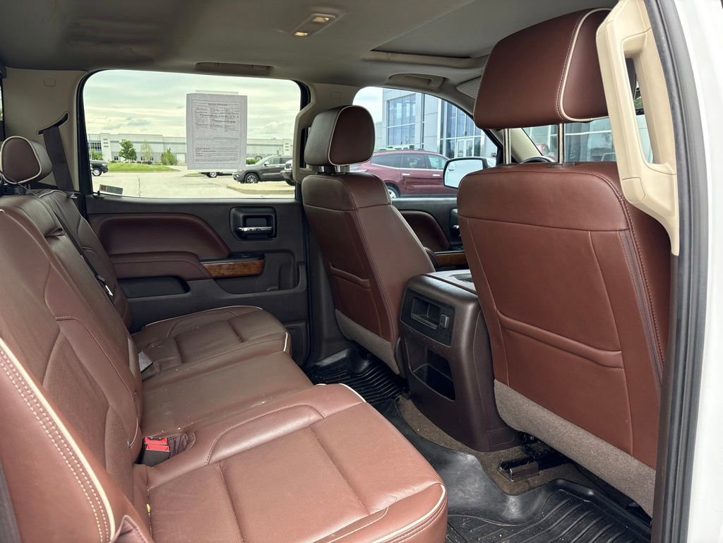 Used 2016 Chevrolet Silverado 1500 High Country w/ High Country Premium Package AWD/4WD image 14