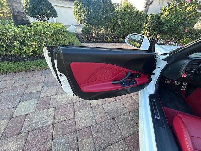 Used 2000 Honda S2000 image 17