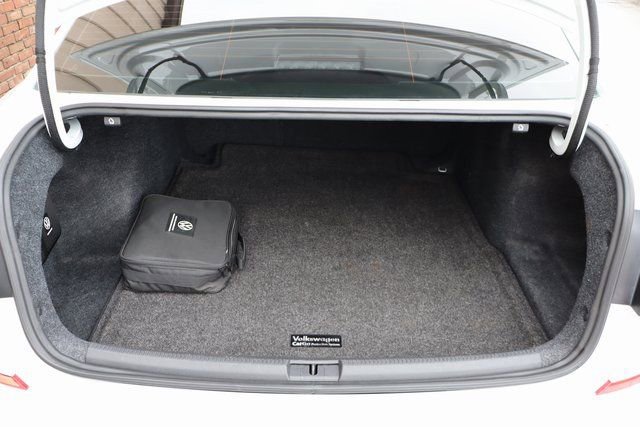 Used 2021 Volkswagen Passat 2.0T R-Line FWD image 33