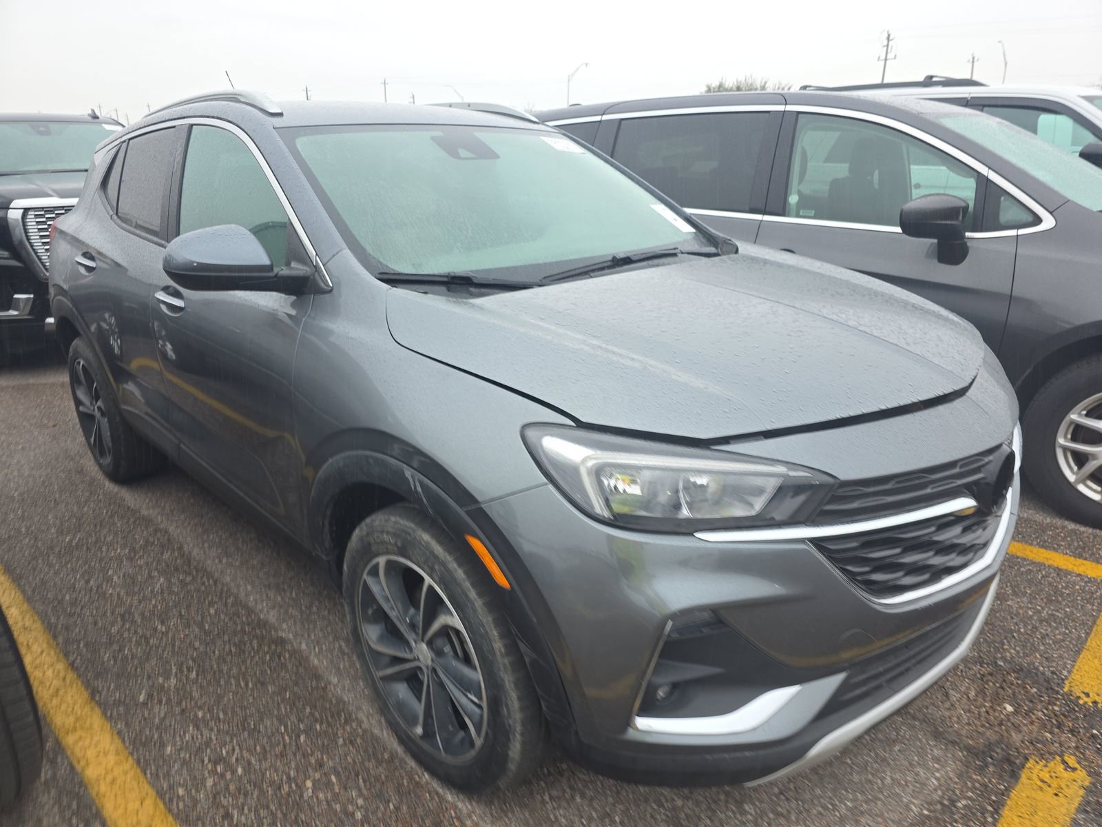 Used 2021 Buick Encore GX Select image 4