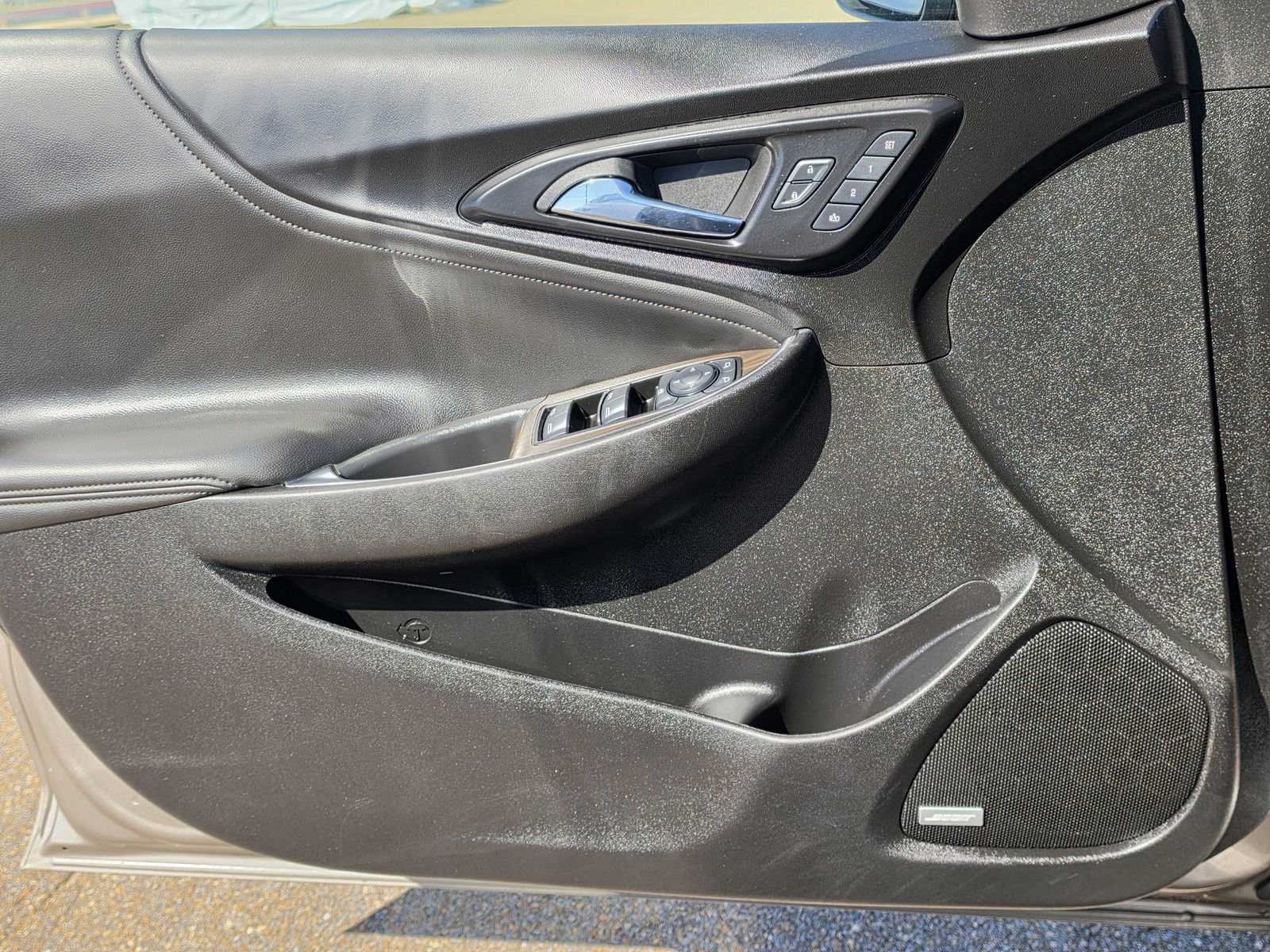 Used 2024 Chevrolet Malibu LT image 17