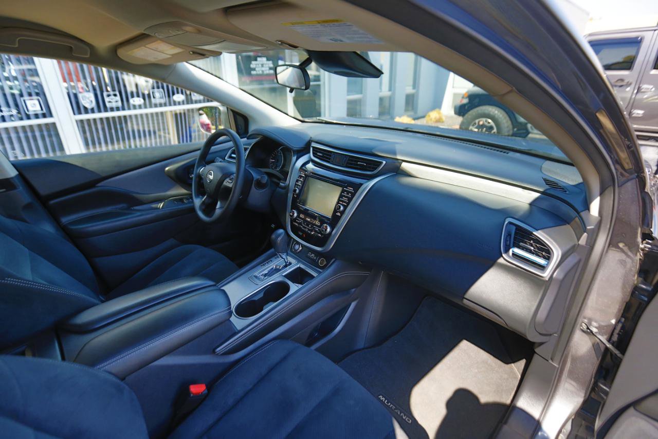 Used 2022 Nissan Murano S FWD image 19