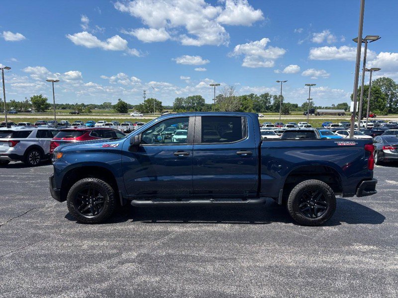Certified 2021 Chevrolet Silverado 1500 Custom Trail Boss AWD/4WD image 2