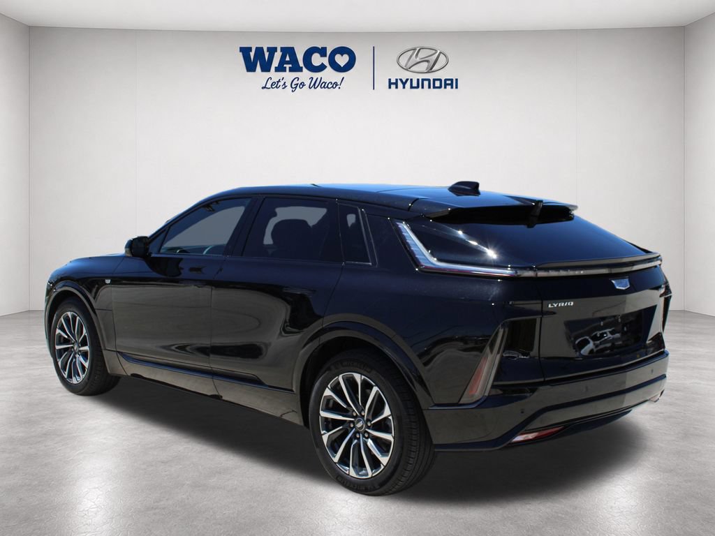 Used 2025 Cadillac Lyriq Sport w/ LPO, Floor Liner Package RWD image 5