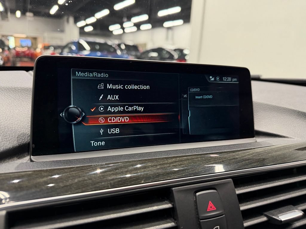 Used 2017 BMW 340i xDrive Sedan AWD/4WD image 46