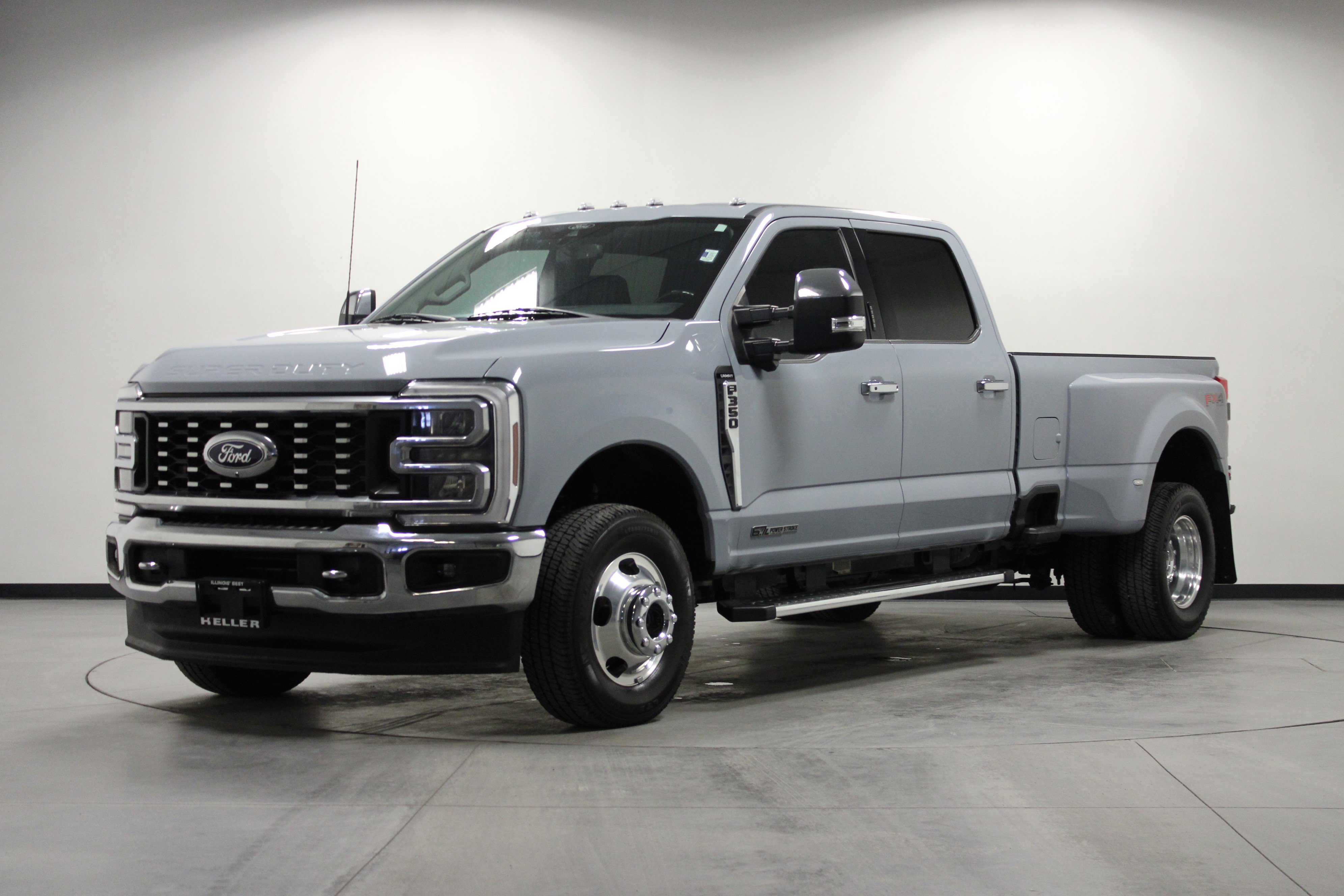 Used 2024 Ford F350 Lariat w/ Chrome Package image 8