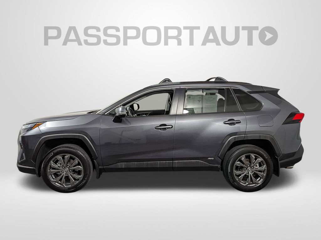 Used 2024 Toyota RAV4 XLE Premium image 2