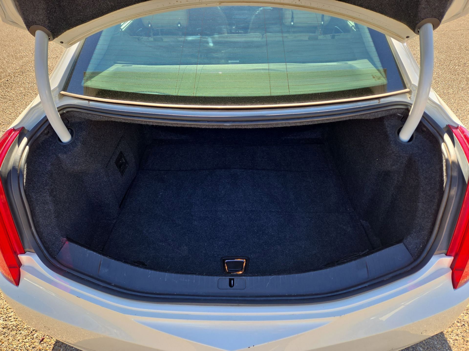 Used 2013 Cadillac XTS Platinum AWD/4WD image 12