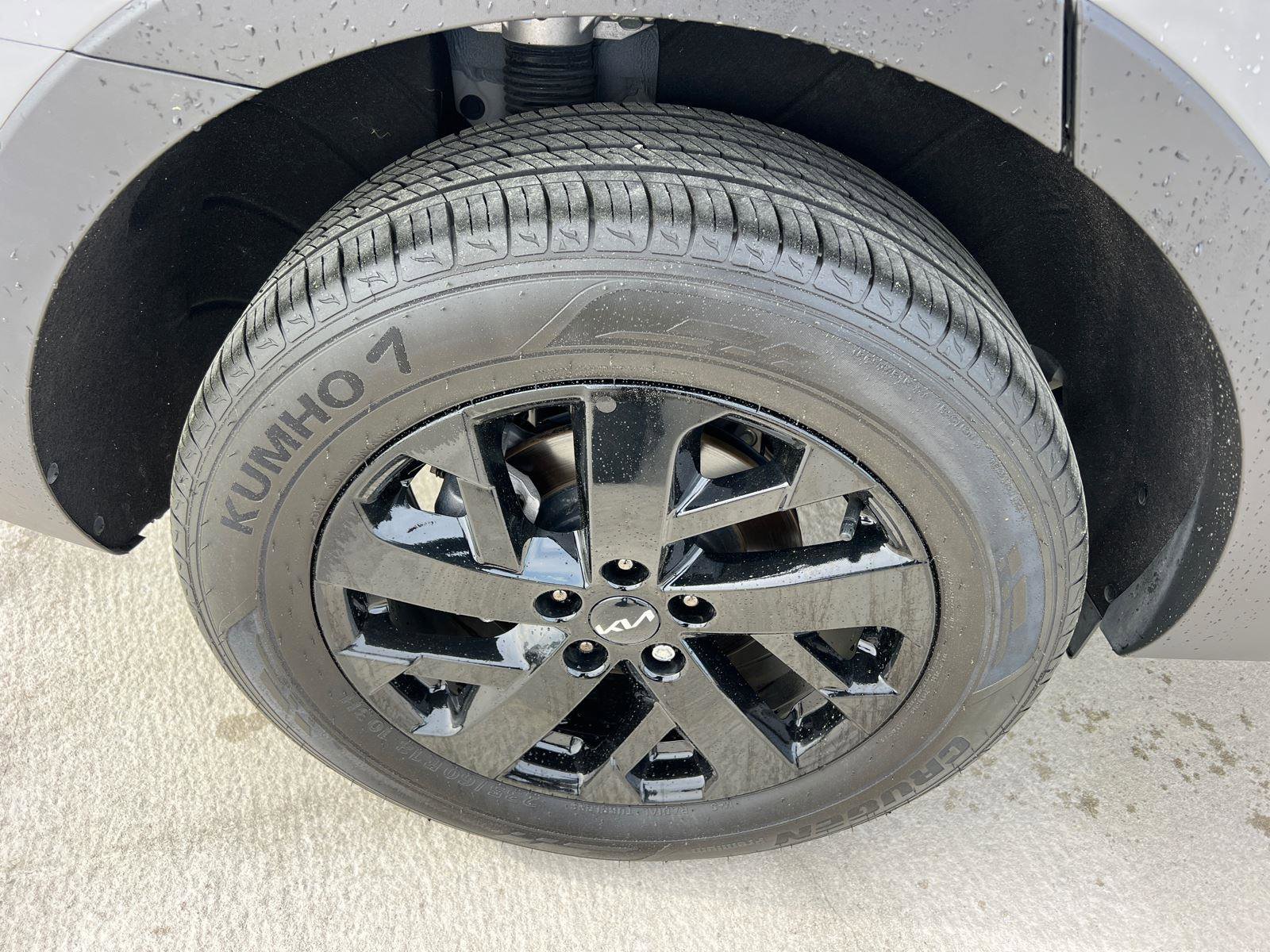 Used 2023 Kia Sorento S w/ Panoramic Sunroof Package image 17