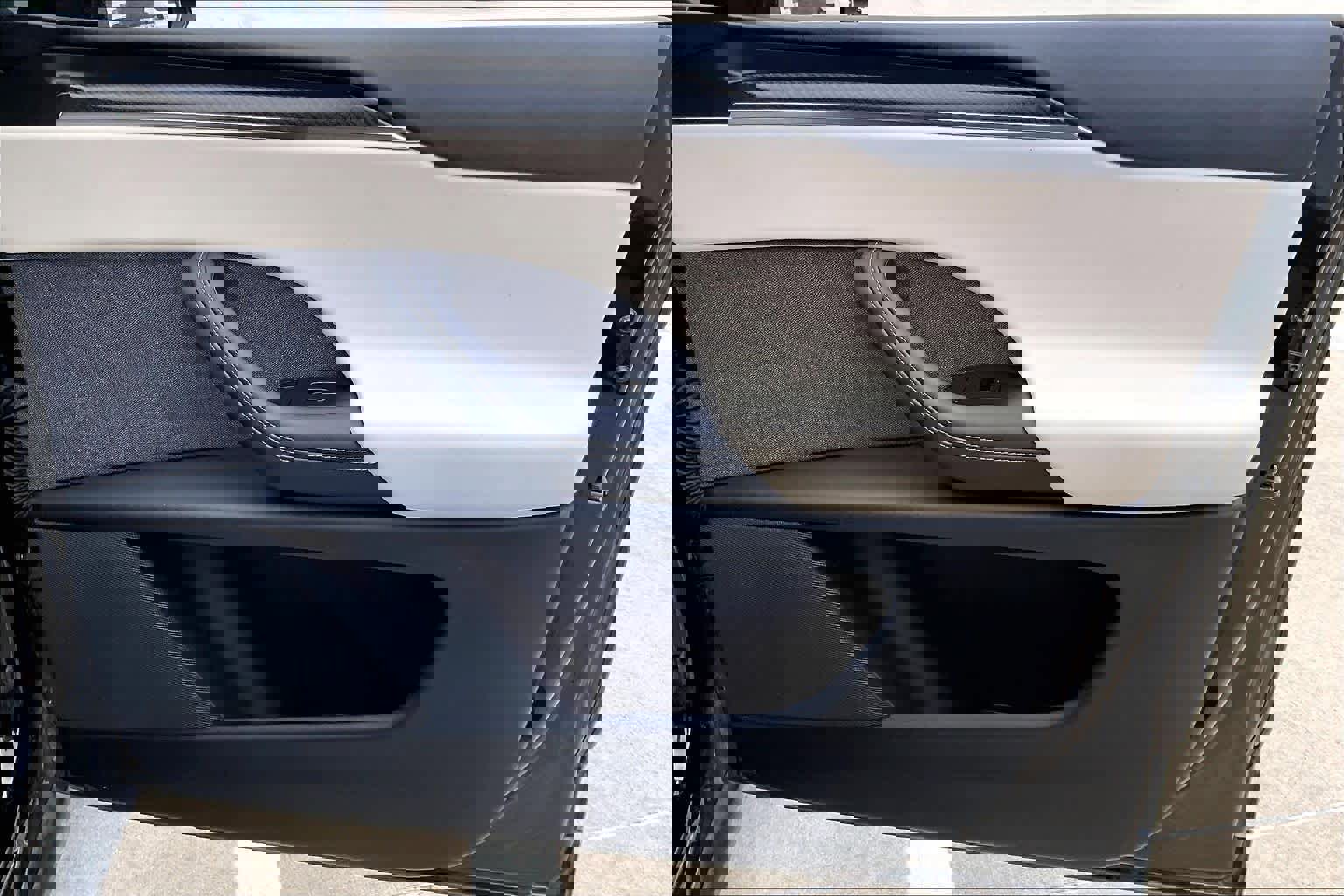 Used 2022 Tesla Model X Plaid AWD/4WD image 22