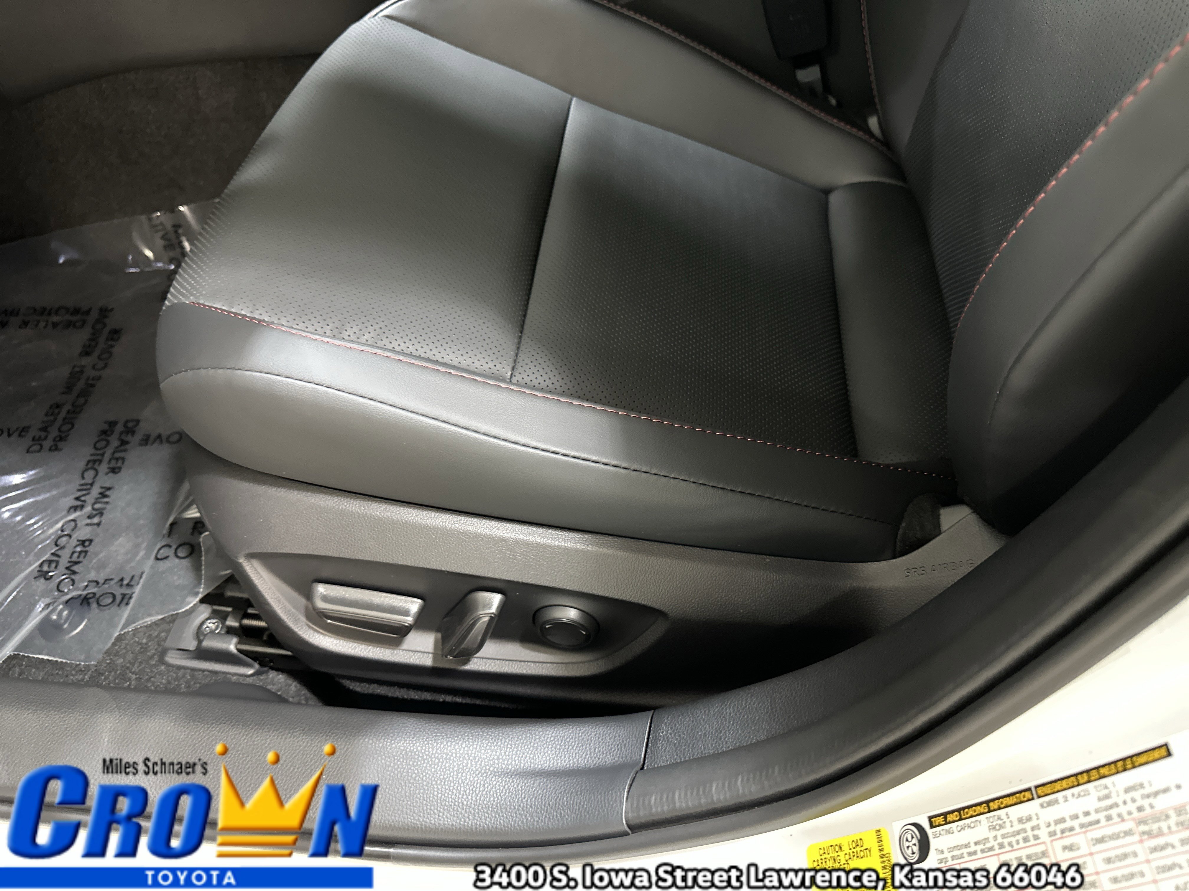 New 2026 Toyota Prius Plug-In Hybrid image 17