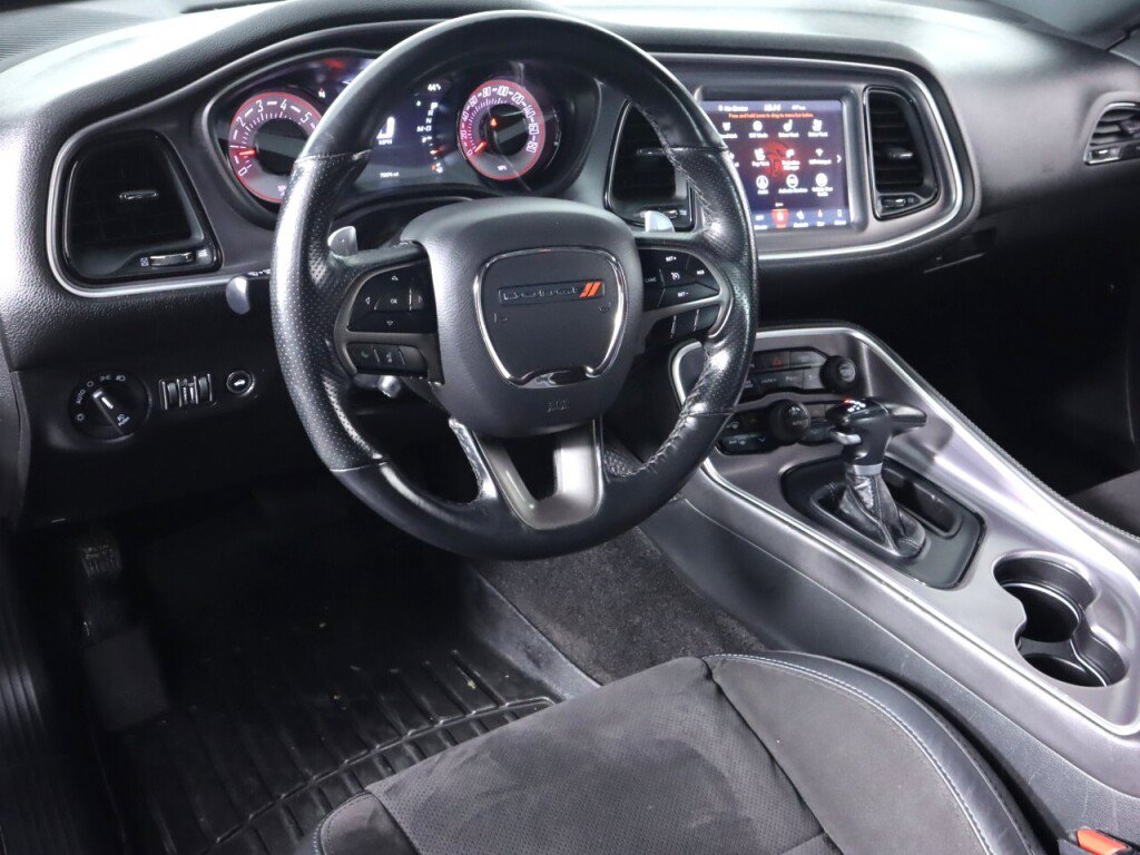Used 2019 Dodge Challenger R/T Scat Pack w/ Shaker Package image 9