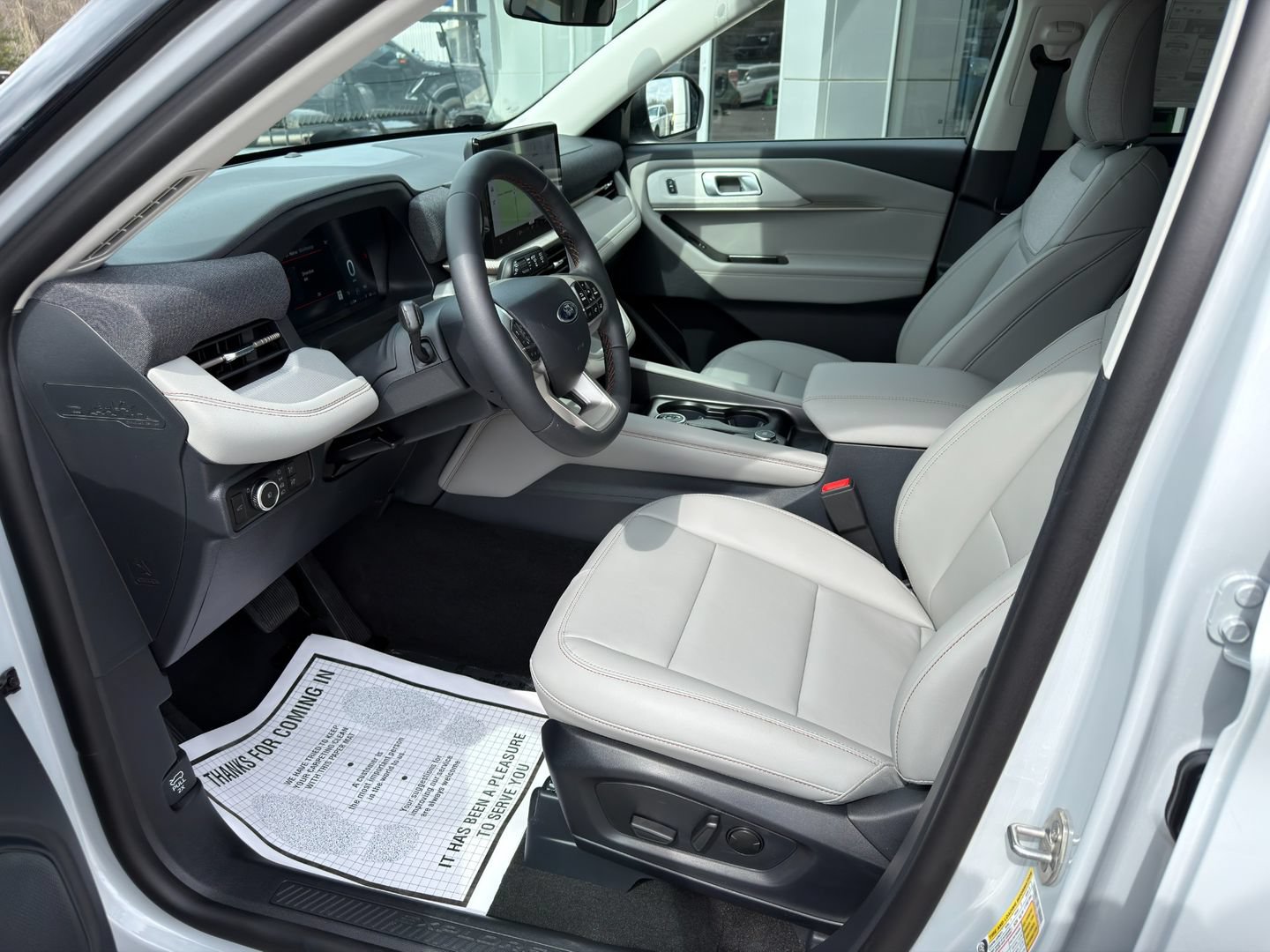 New 2026 Ford Explorer Active w/ Active Comfort Package AWD/4WD image 15
