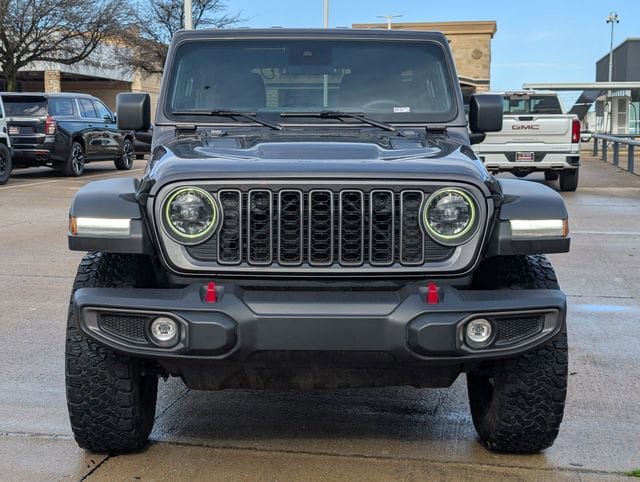 Used 2025 Jeep Wrangler Unlimited Rubicon image 6
