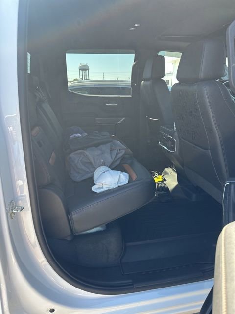 Used 2021 GMC Sierra 1500 AT4 w/ AT4 Value Package image 9
