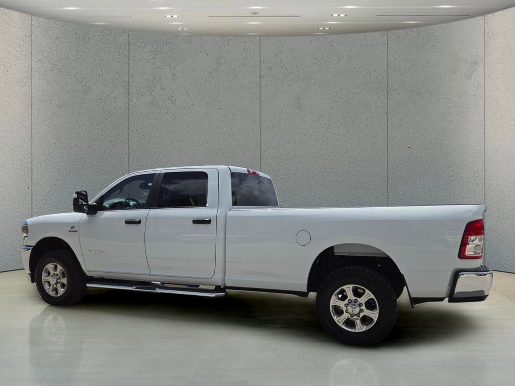 Used 2024 RAM 3500 Big Horn AWD/4WD image 5
