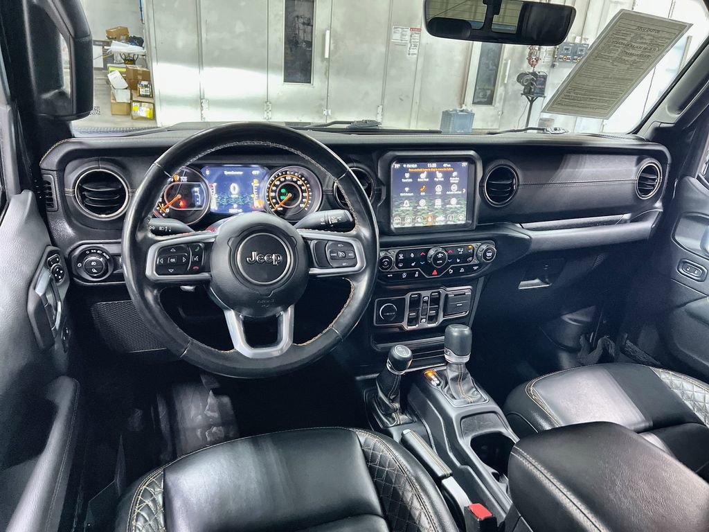 Used 2022 Jeep Gladiator Overland image 19