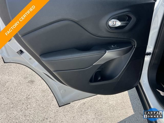 Certified 2022 Jeep Cherokee Latitude Lux FWD image 19