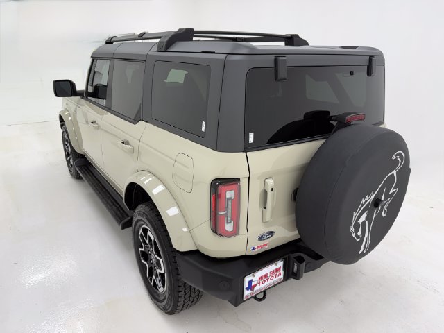 Used 2025 Ford Bronco Outer Banks AWD/4WD image 38