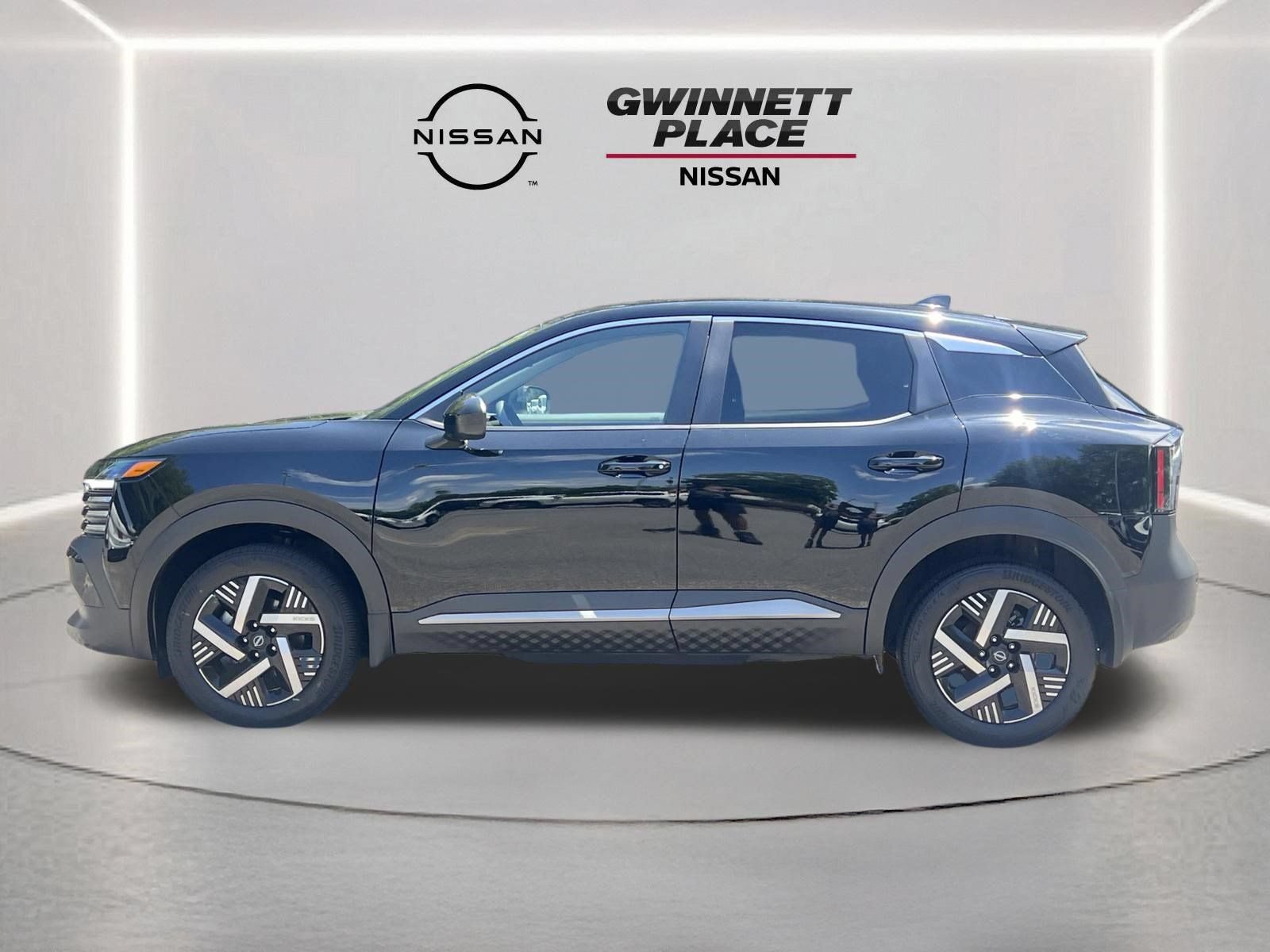 Used 2025 Nissan Kicks SV FWD image 20