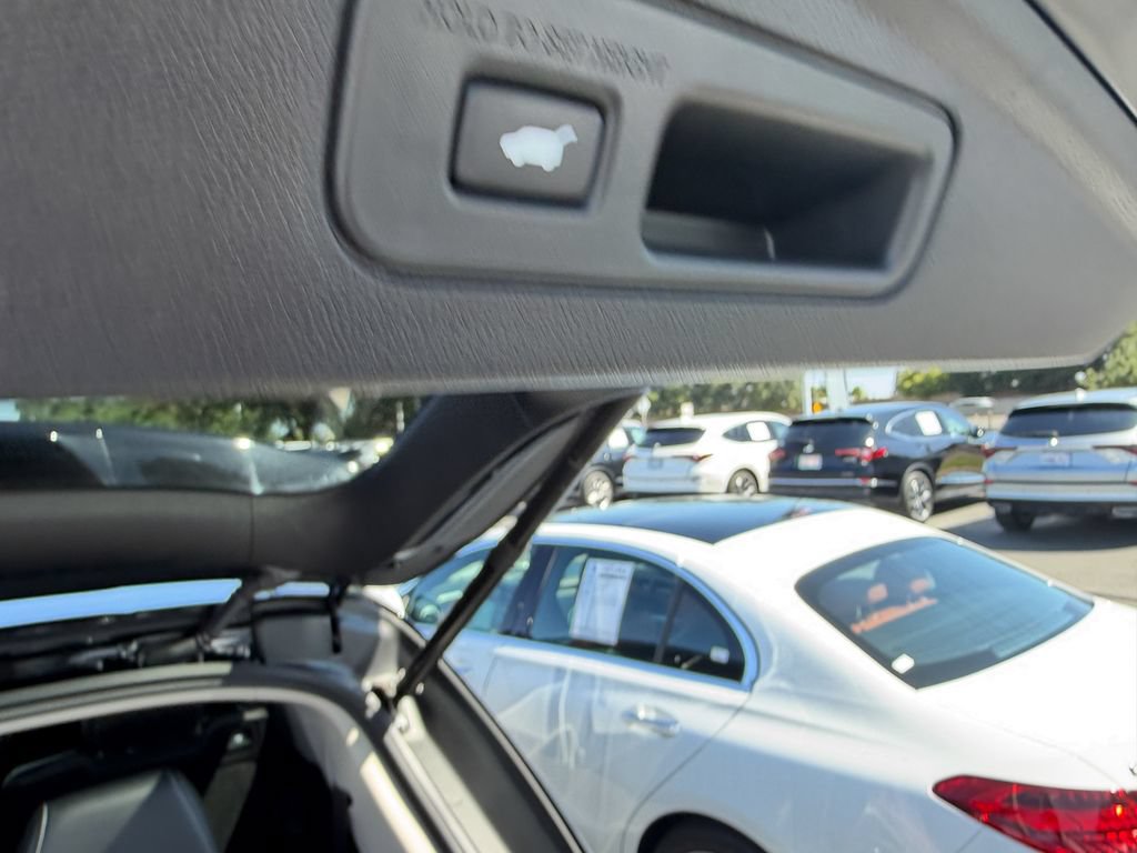 Used 2023 Acura MDX FWD w/ Technology Package image 30