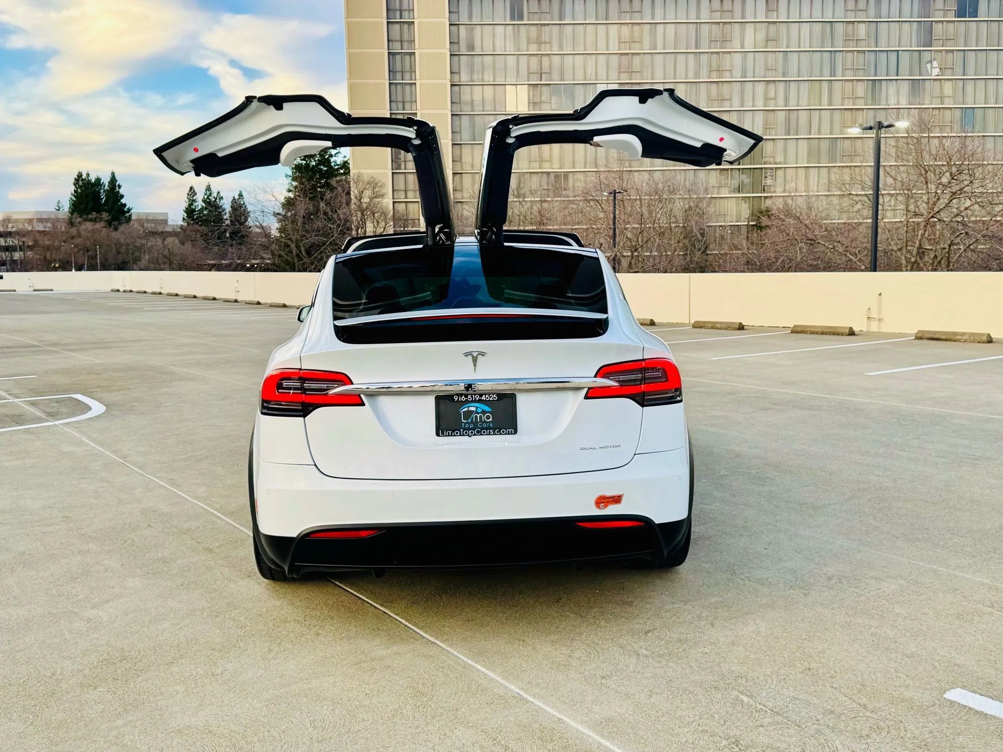 Used 2020 Tesla Model X Long Range image 6