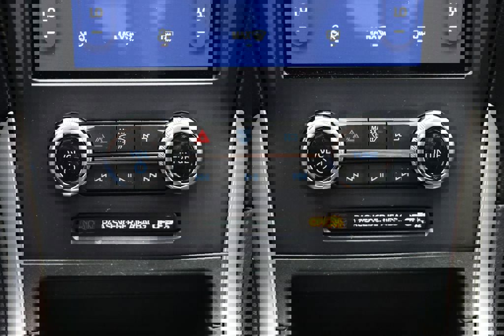 Used 2023 Ford Edge SE AWD/4WD image 22