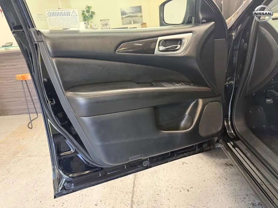 Used 2019 Nissan Pathfinder SV w/ Rock Creek Edition FWD image 9