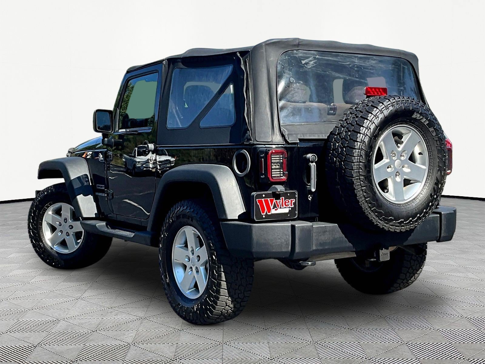 Used 2012 Jeep Wrangler Sport AWD/4WD image 4