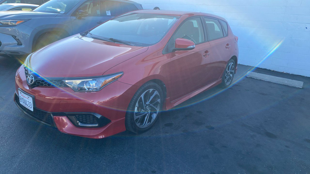 Used 2018 Toyota Corolla iM w/ Carpet Mat Package (TMS)