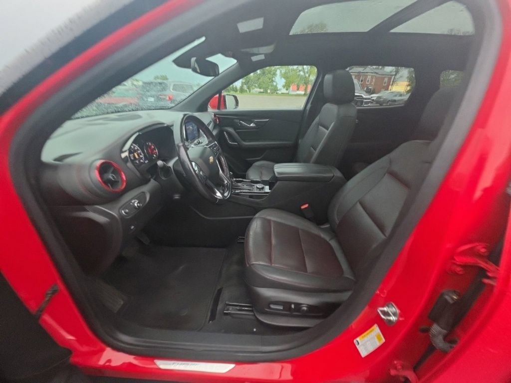 Used 2022 Chevrolet Blazer RS w/ Enhanced Convenience Package AWD/4WD image 14