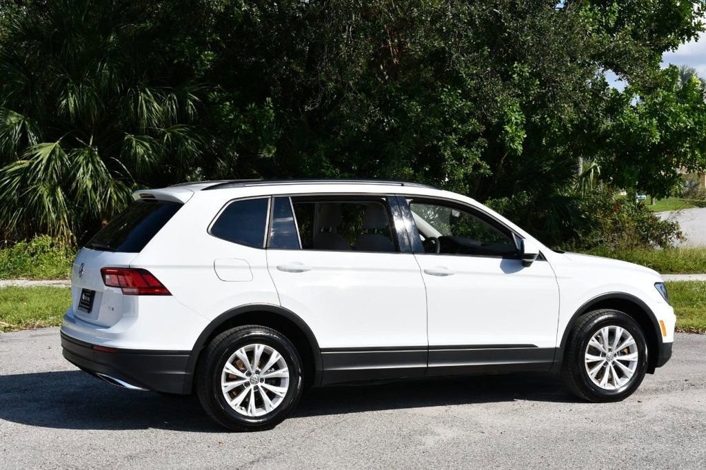 Used 2018 Volkswagen Tiguan S image 6