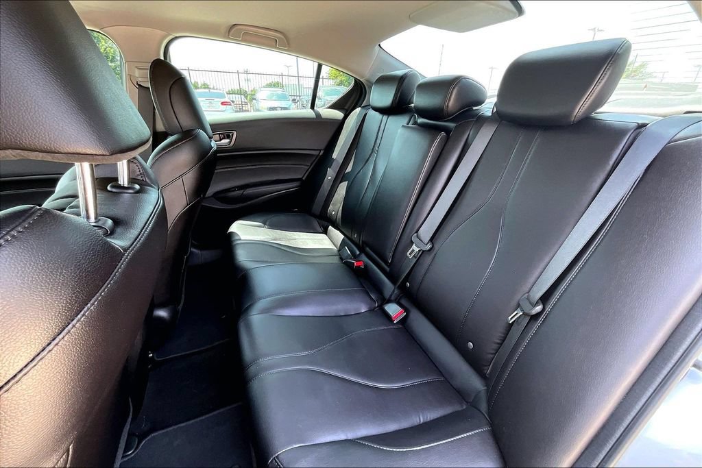Used 2020 Acura ILX FWD image 31