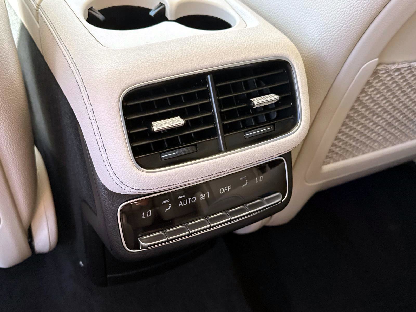 New 2026 Mercedes-Benz GLS 450 4MATIC image 14