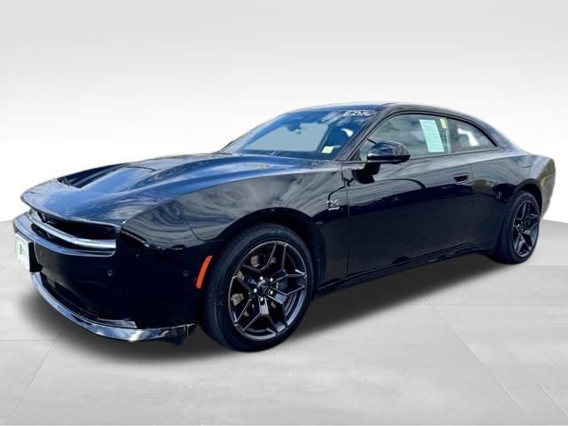 Used 2024 Dodge Charger R/T w/ Plus Group image 3