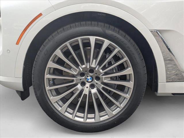 New 2026 BMW X7 xDrive40i w/ Executive Package image 10