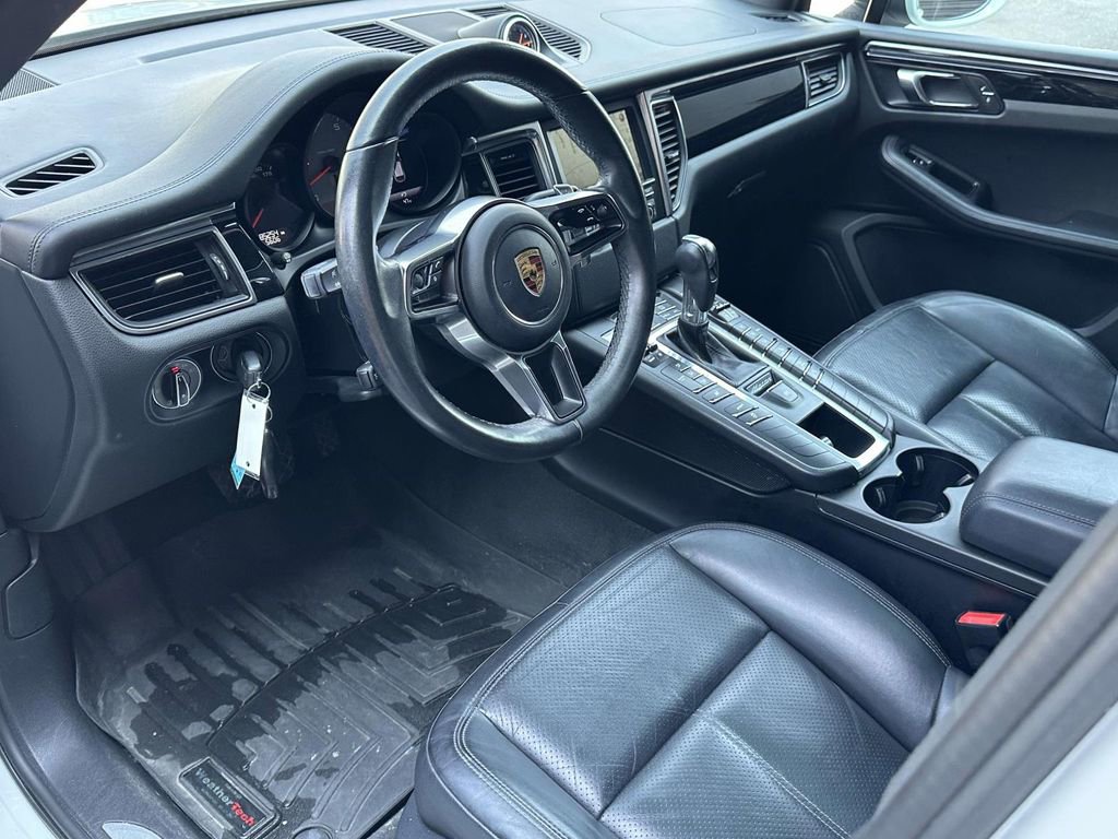 Used 2016 Porsche Macan S image 11