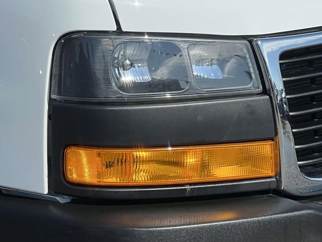 Used 2024 GMC Savana 2500 w/ Driver Convenience Package image 8