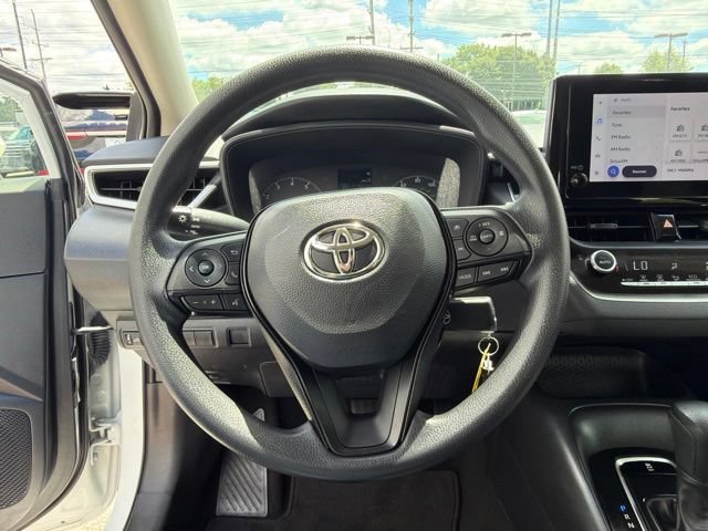 Used 2023 Toyota Corolla LE w/ Carpet Mat Package (TMS) FWD image 22